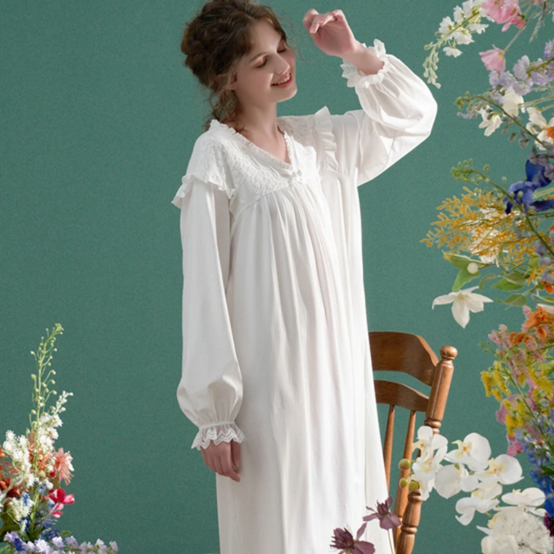 

Long sleeved nightgown Elegant woman nightgown 3 color white pink blue