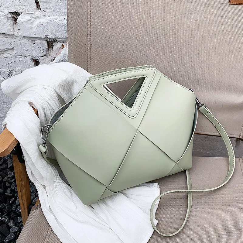 

Brand Handbag for Women Bags Fashion Designer Tote Bag High Quality Inverted Triangle Basket Bag PU Woven Hand Bag