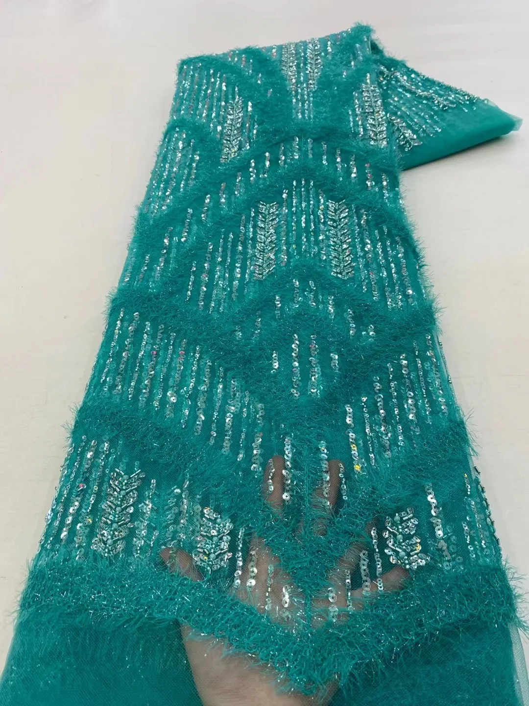 

Африканская 3D Цветочная кружевная ткань с бусинами 2023 высокое качество французское Тюлевое Сетчатое кружево для свадебного платья в нигерийском стиле пошив CXZ5526