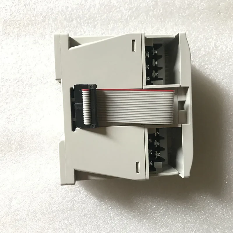 Модуль ввода-вывода DELTA DVP08SN11R