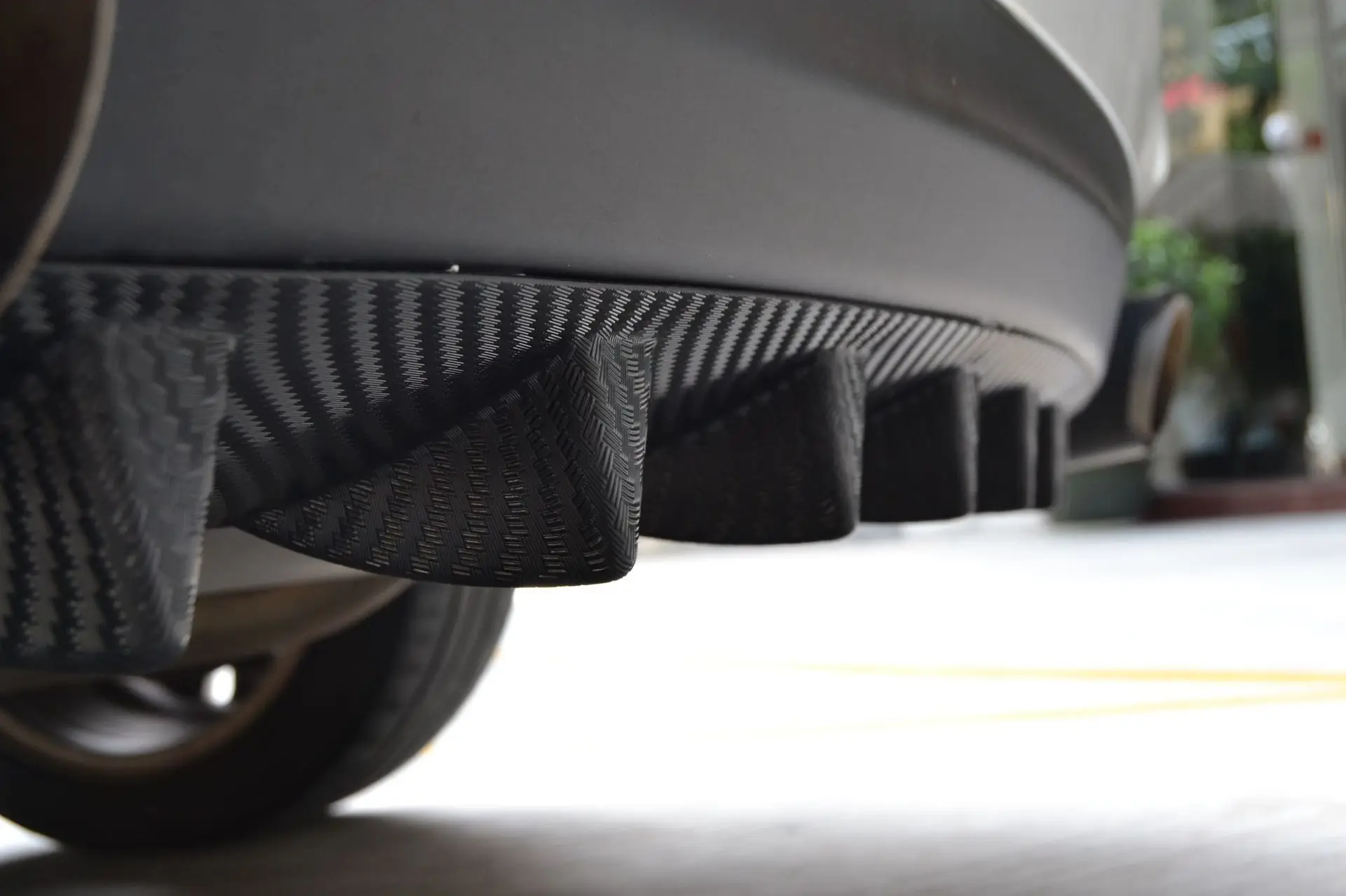 

Car modification supplies rear bumper chassis shark-fin chassis deflector accessories