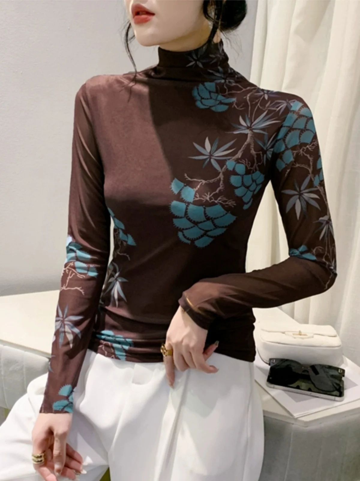 Утолщенные европейские товары на флисовой подкладке. Женская одежда 2024.