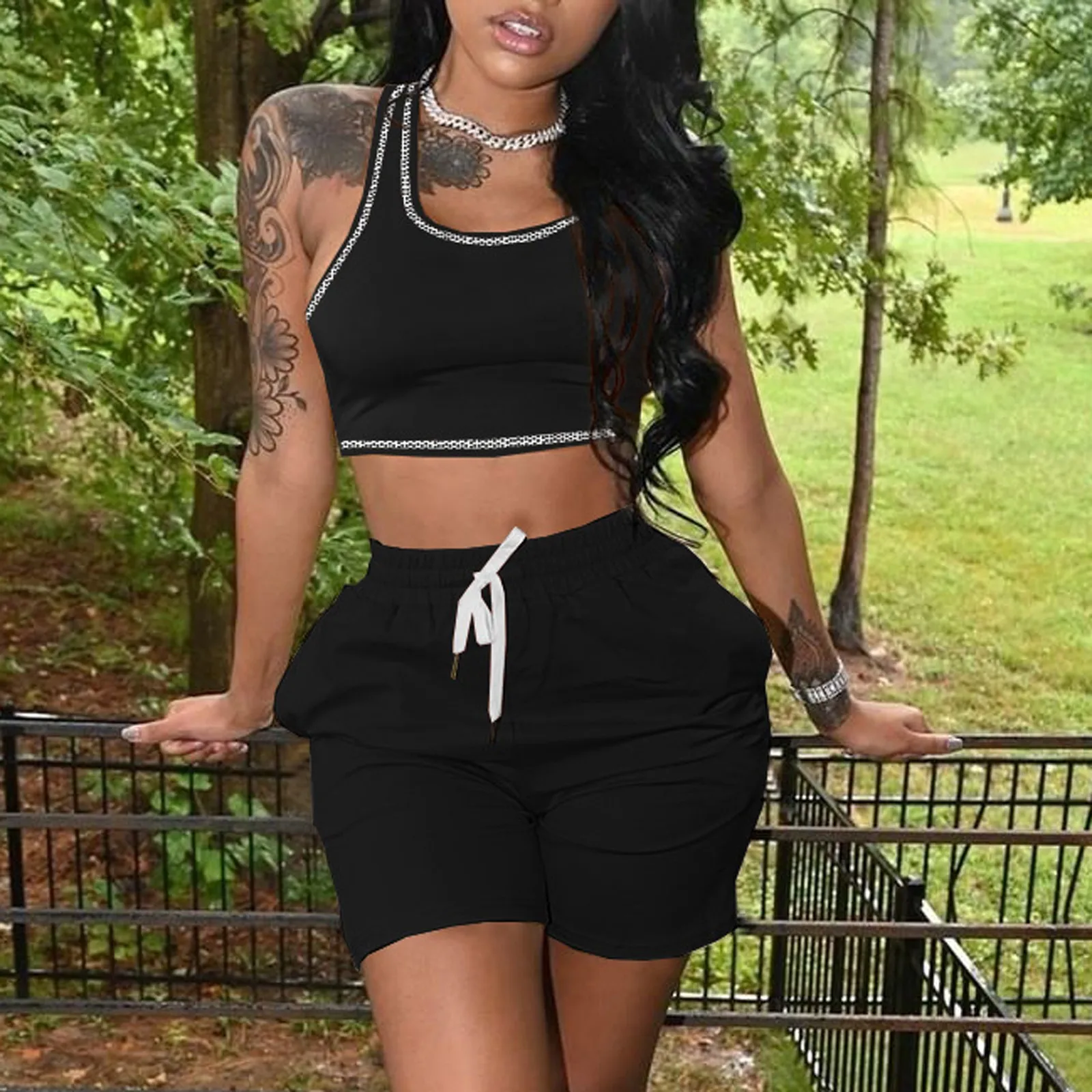 

Women Outfit Tank Top Shorts Set Round Neck Hem Sleeveless Elastic Waist Women Summer Beach Suit Outdoor Sport Outfits Suit