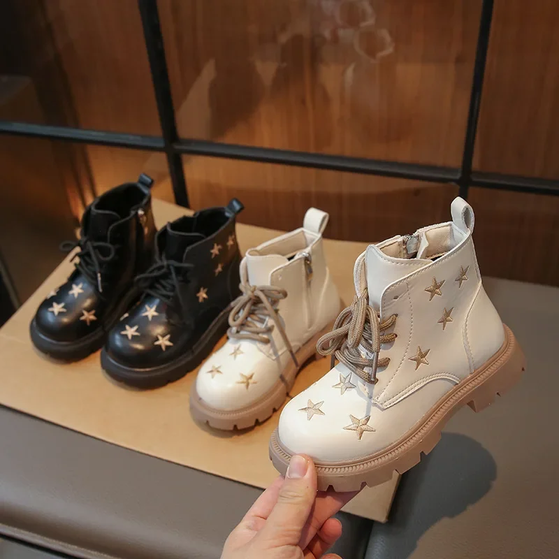 

2023 Girls Princess Stars Embroidery Boots Kids Fashion Thick Bottom Children's Autumn Boots Leather Causal Toddlers Short Boots