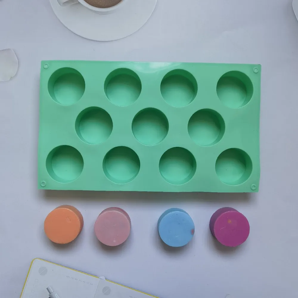 

Cylinder Silicone Mold For Baking Chocolate Cover Cookie Sandwich Cookies Muffin Cupcake Brownie Cake Pudding Jello Mould