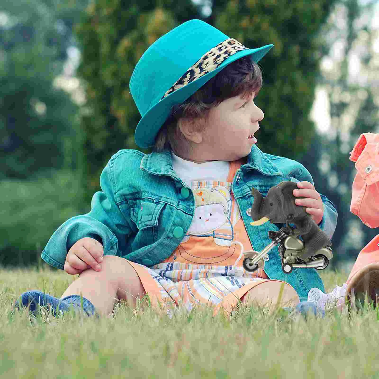 Легкая игрушечная модель мотоцикла детская инерционная бытовая пластиковая