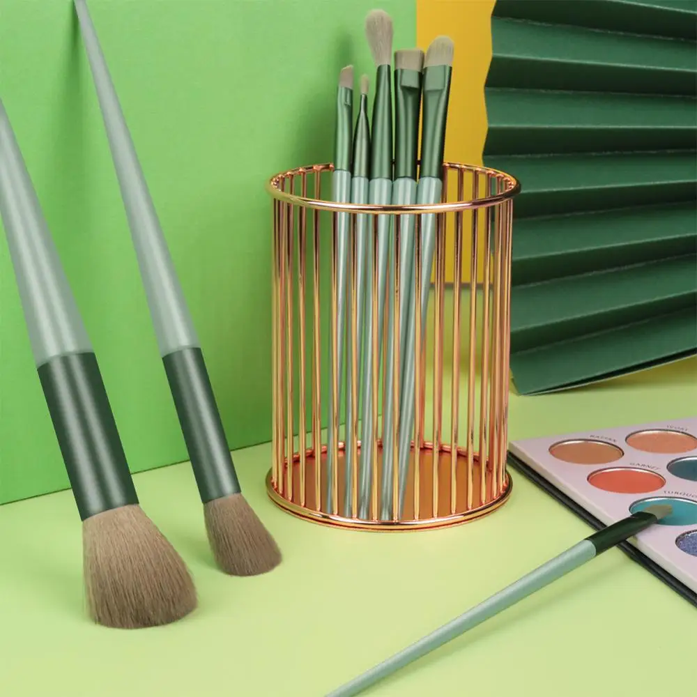 

8 PCS Makeup Brushes Set Eye Shadow Foundation Concealer Cream Brush Eyebrow Lip Blush Powder Blending Beauty Soft Make Up Brush