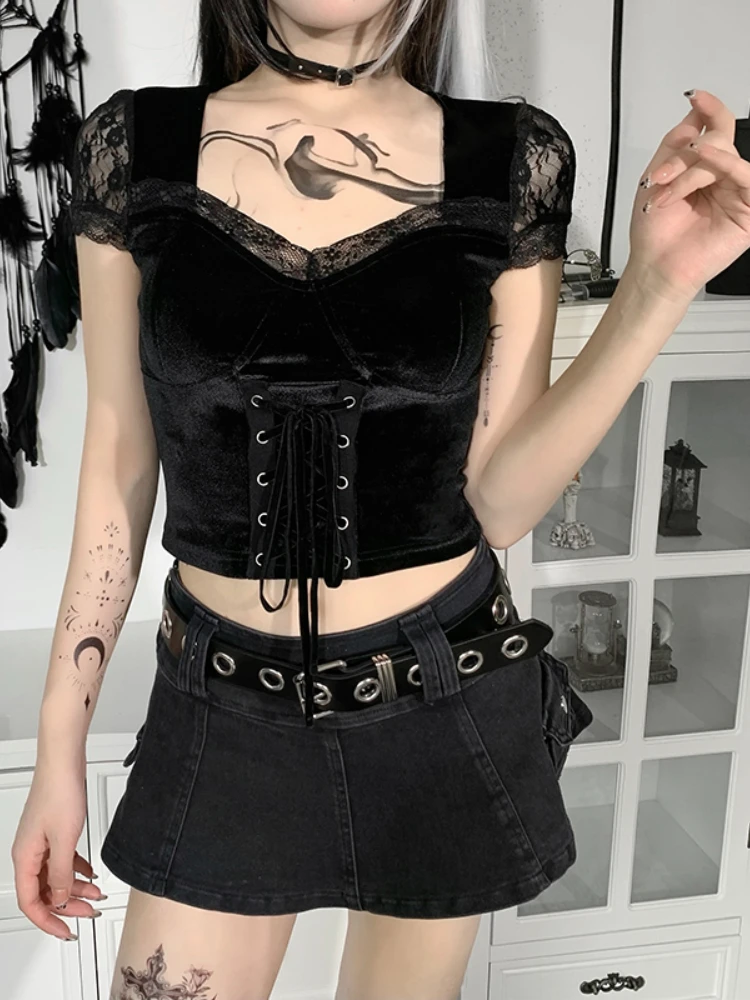 

WeiYao Aesthetic Sexy Black T-Shirts Goth Vintage Sexy Lace Trim Corset Tops Elegant Gothic Short Sleeve Bodycon Summer T Shirt