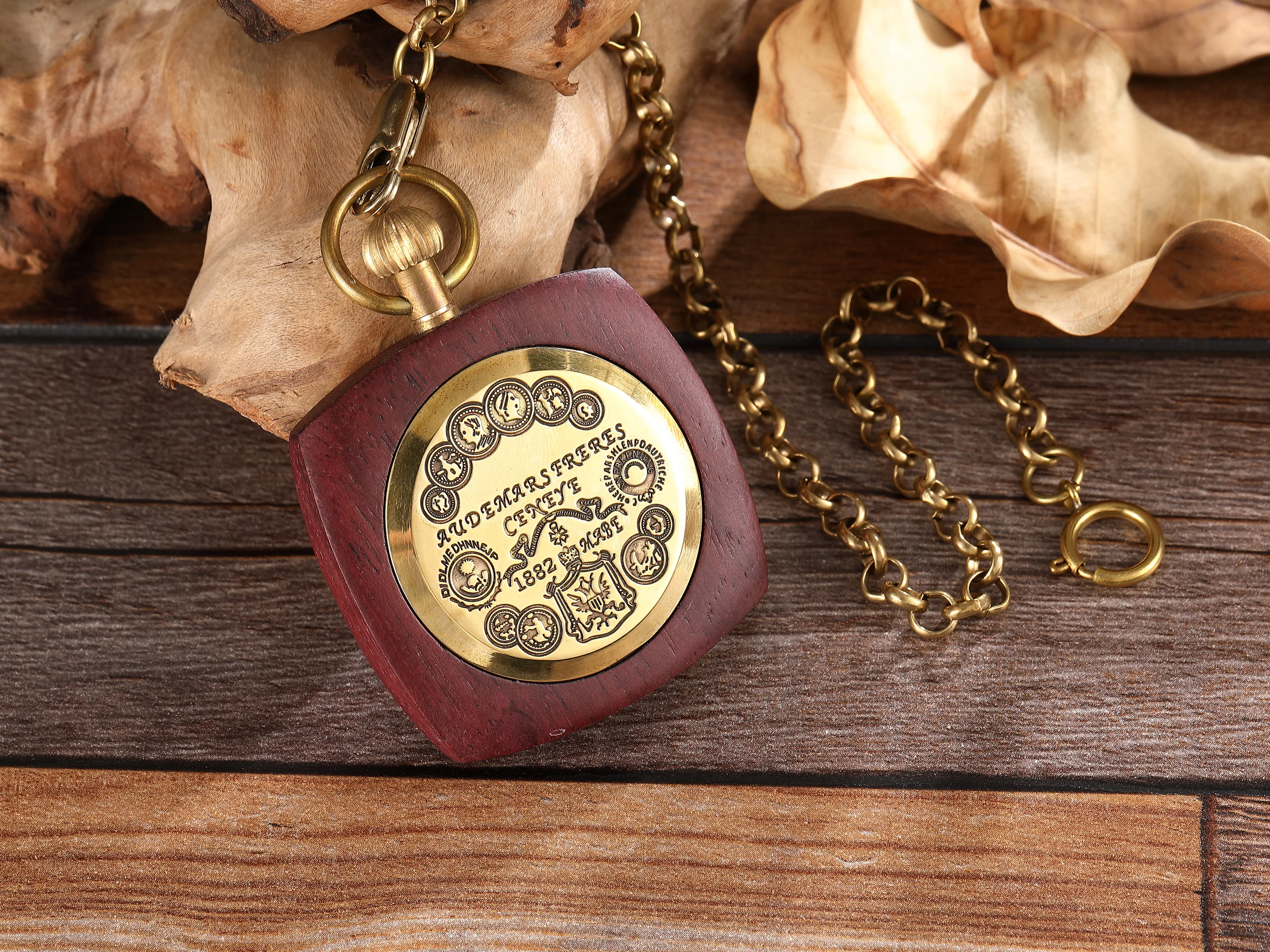 Royal Square Bamboo Mechanical Pocket Watch Special Rome Cover Digital Chain Watch Face Alloy Pendant Necklace Male 2023