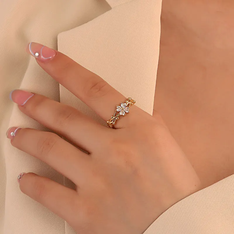 

Four Leaf Clover Adjustable Ring For Women Fashion Personality Vine Set With Zircon Flower Ring Bohemian Jewelry Accesories Gift
