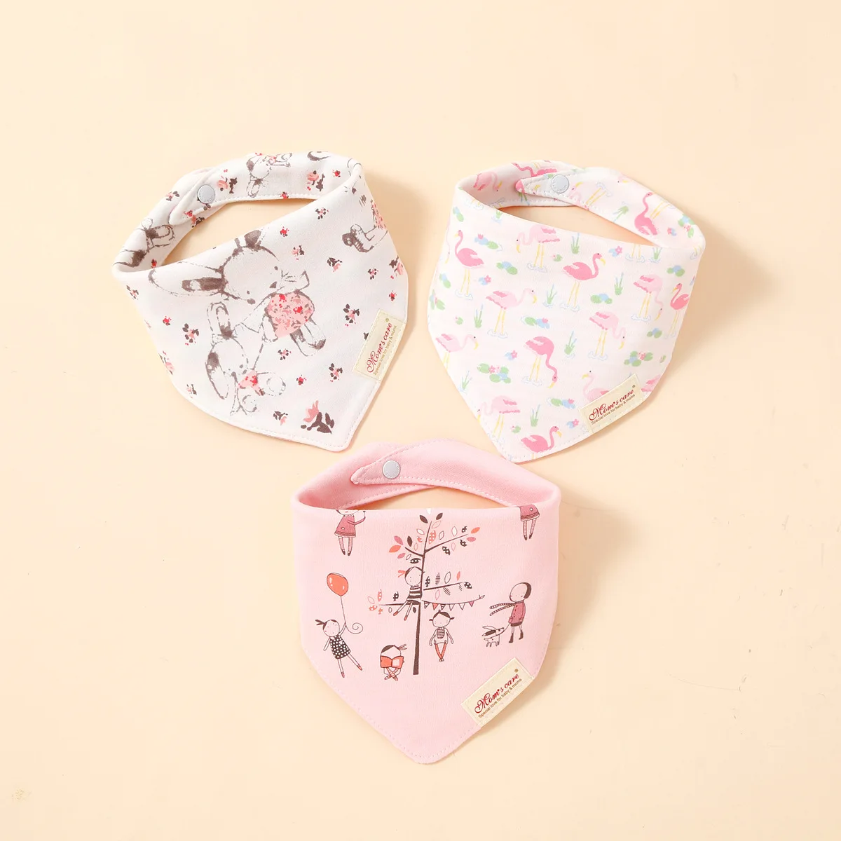3Pcs Set Girls Triangle Burp Cloths Cute Cartoon Bibs Kids Feeding Accessories Mother And Kids Care Things Drooling Wholesale images - 6
