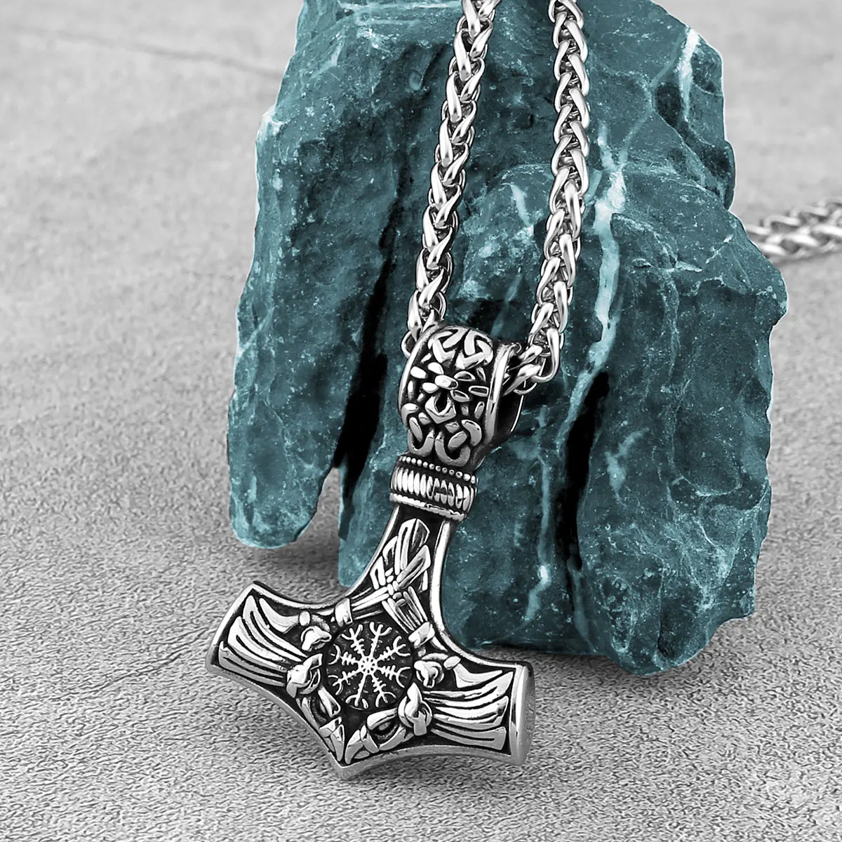 

Vintage Nordic Thor's Hammer Necklace Fashion Stainless Steel Compass Amulet Men Women Jewelry Pendant Gift Wholesale