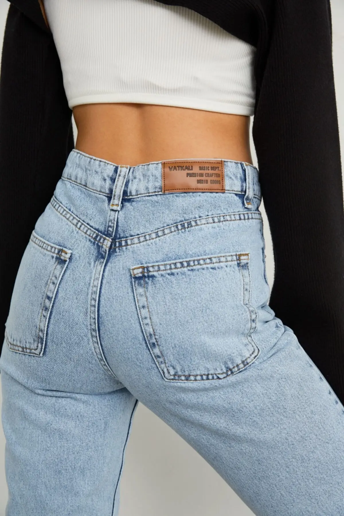 

High Waist Straight Fit Jean Women Jeans 2021