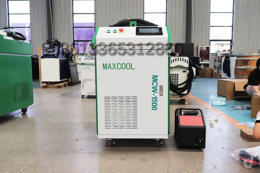 Машина для очистки грязи и жирных слоев волоконной лазерной сварки резки