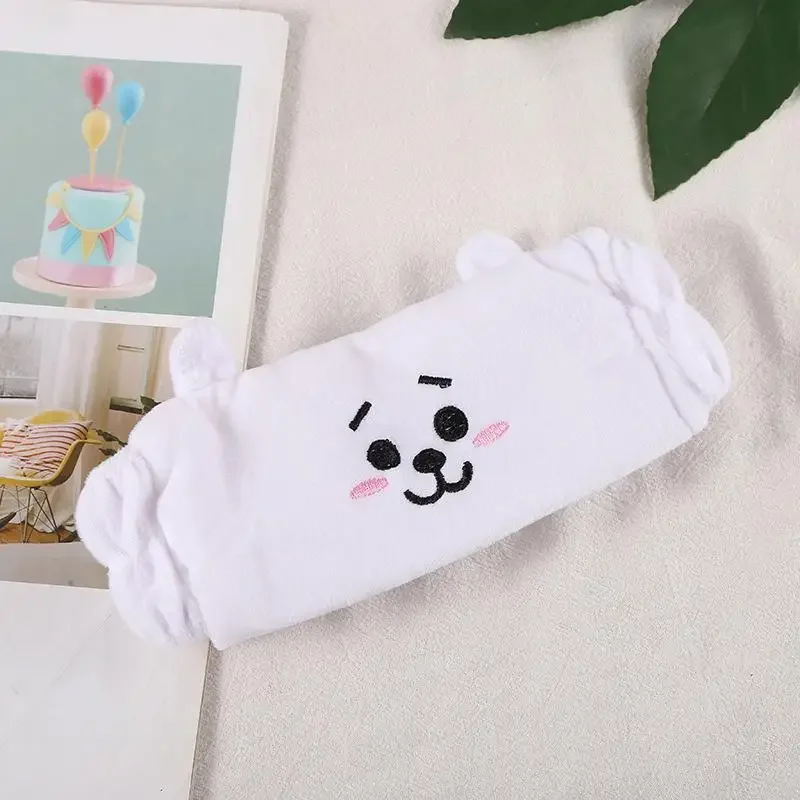 Фото Kawaii BT21 повязка на голову для мытья лица, милая детская повязка на голову для девочек, плюшевая повязка на голову для макияжа, мягкая теплая повязка на голову с героями мультфильмов для пары, подарок для девочек №4
