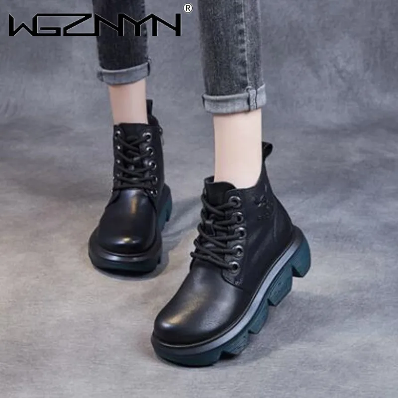 

Женские ботинки из натуральной кожи, с круглым носком, на молнии