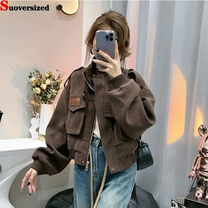 

Женская куртка-бомбер свободного покроя, с карманами