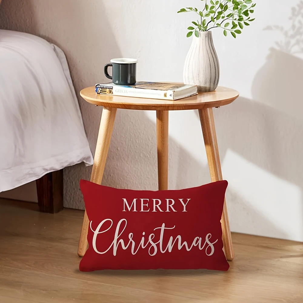 

Красный новогодний чехол для подушки из полиэстера