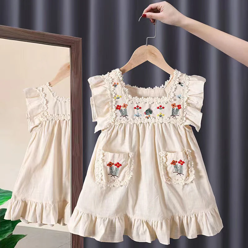 

2022VSweet Girls Embroidered Dress Summer Retro Flying Sleeve Princess Dresses Children Casual Clothes Fashion 2-6 Years