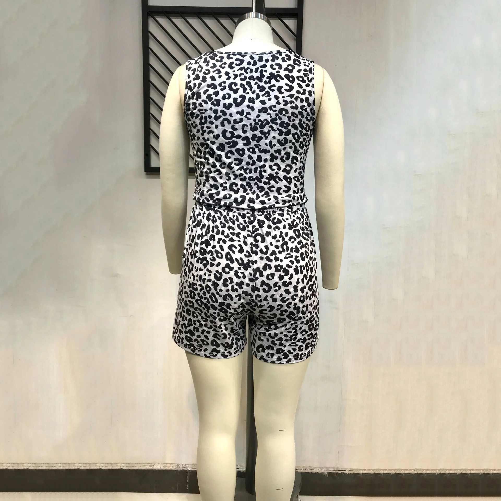 Plus Size 4xl 5xl Oversized Women 2 Pieces Shorts Sets Blouse & Short Pants Summer 2023 New Fashion Leopard Pr 3xl 4xl 5xl 6xl