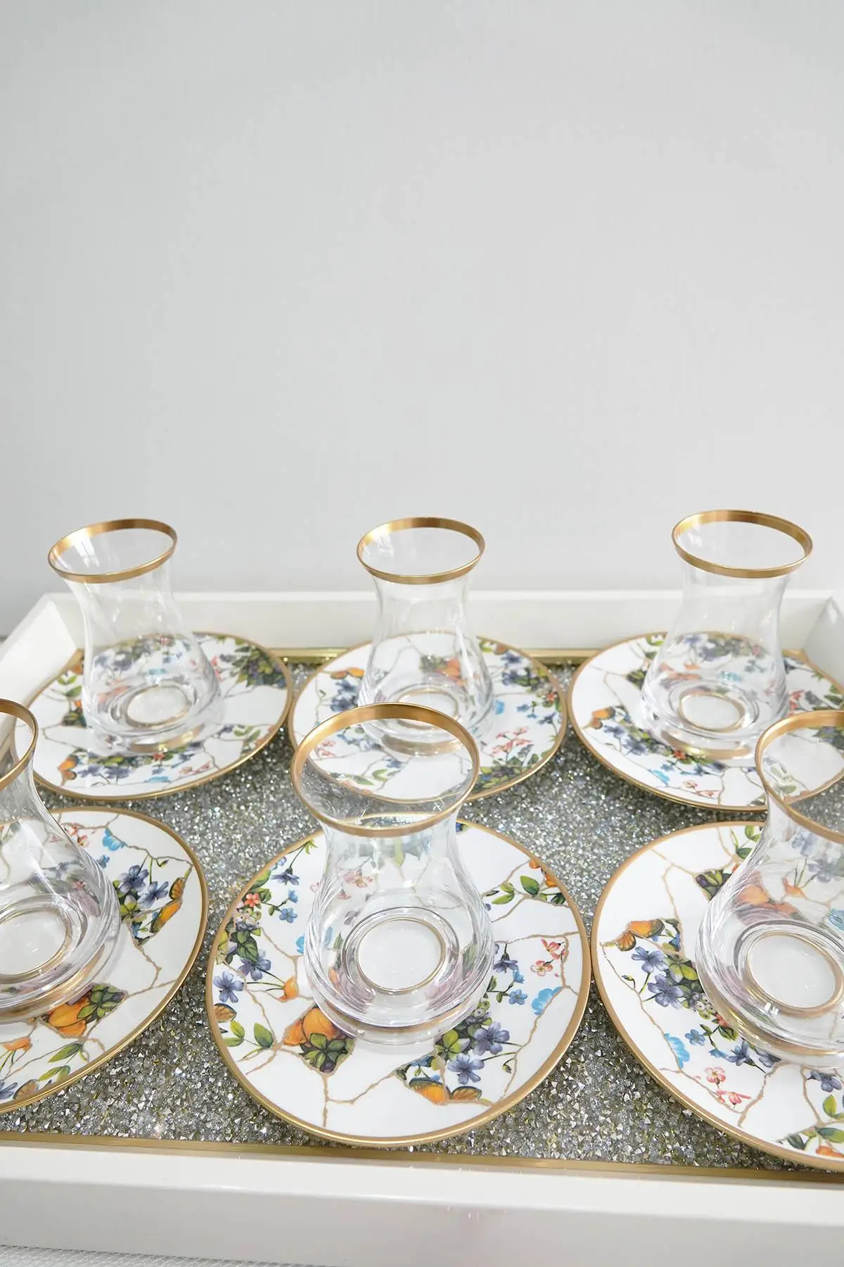 

Glazze Flower Pattern 12 Piece Tea Cup Set