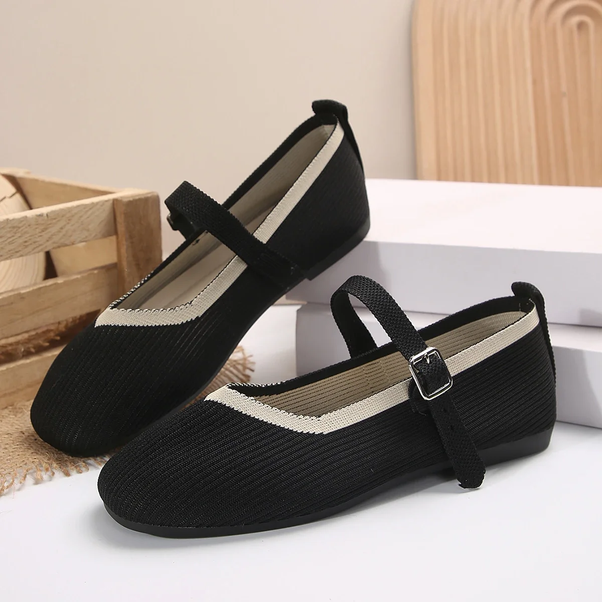 Fashion Women's Flats Ballet Casual Shoes Low Heel Barefoot Elegant Woman Sneakers Socofy Comfortable Pointed Toe on Offer