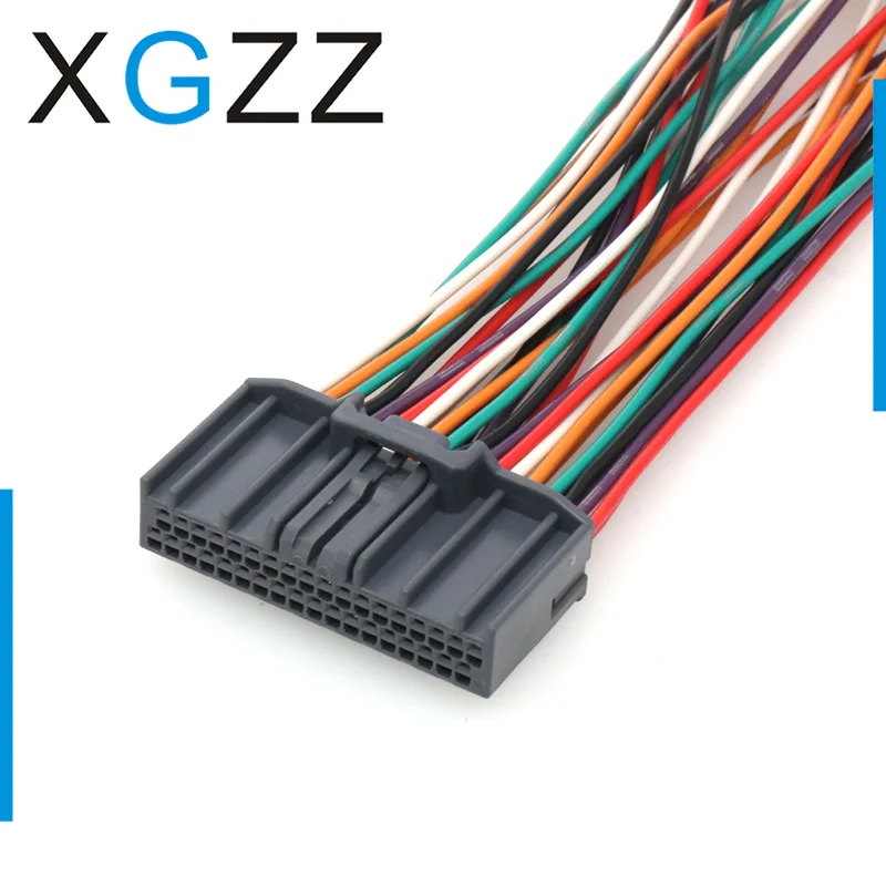 

MX34036SF1 подходит для Honda BCM-B восьмого поколения Civic, 36PIN приборной вилки