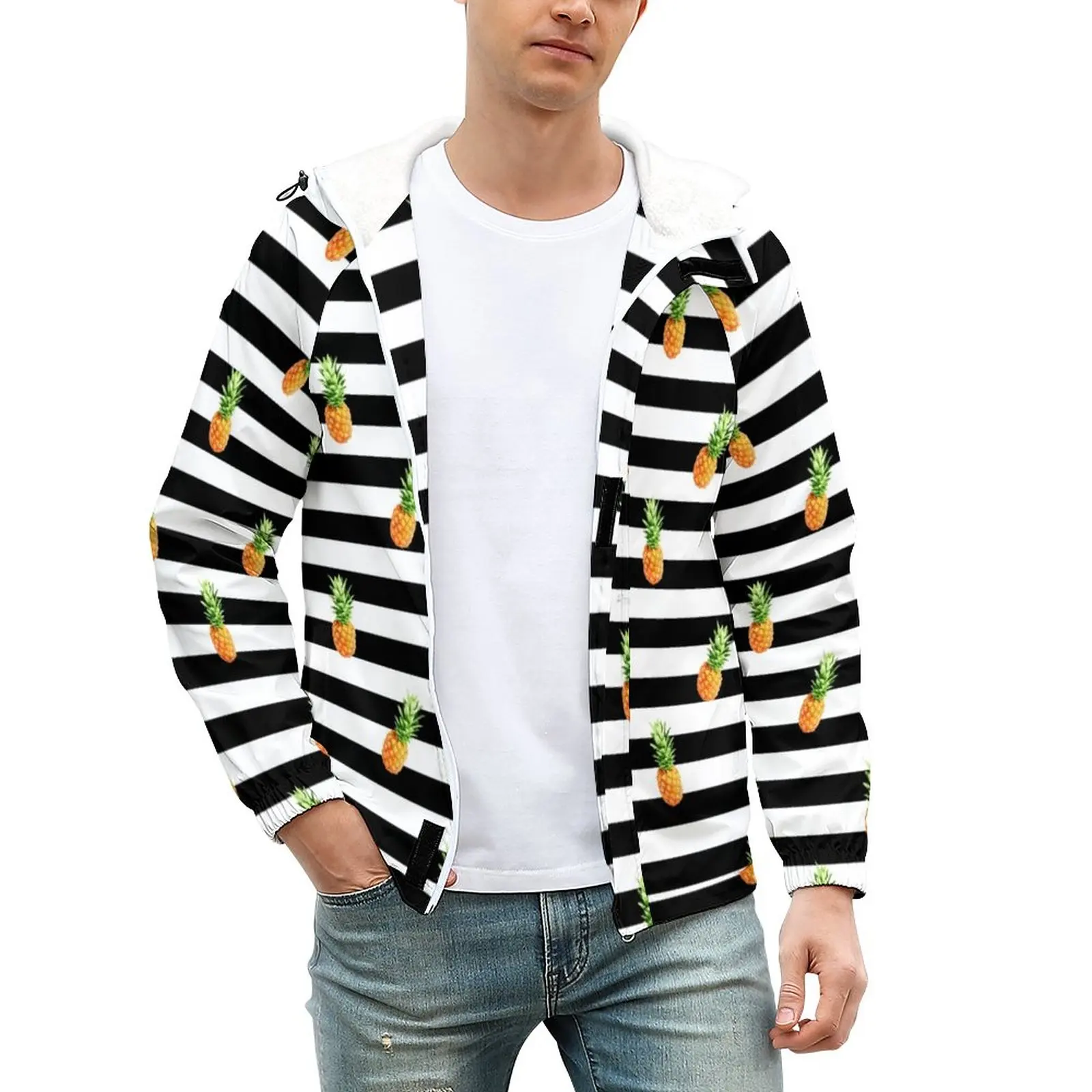 

Куртка мужская зимняя с капюшоном и принтом в черную полоску