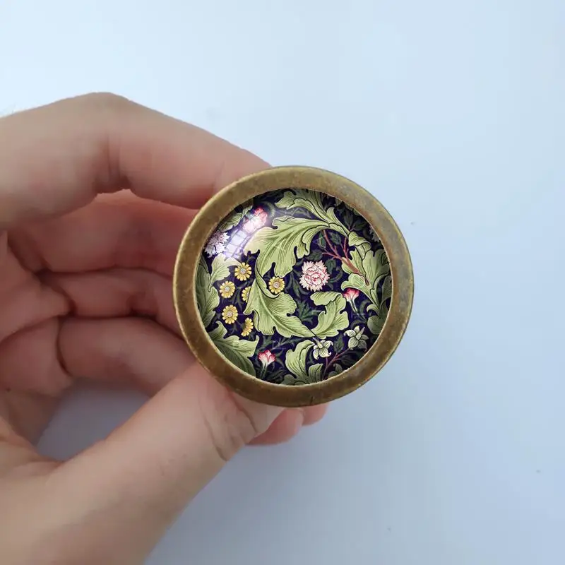 

Ручки для шкафов William Morris стеклянные
