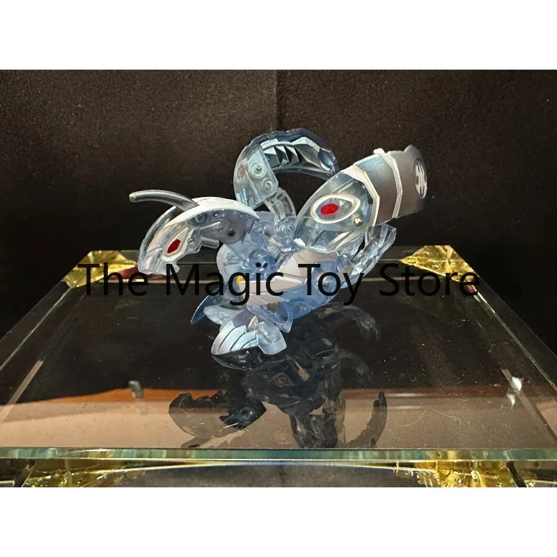 Фото Оригинальная коллекционная фигурка Sega Toys MK2 Dragonoid Bakugan BakuTech Ice Blue Transparent Creature Transformable для демонстрации №1