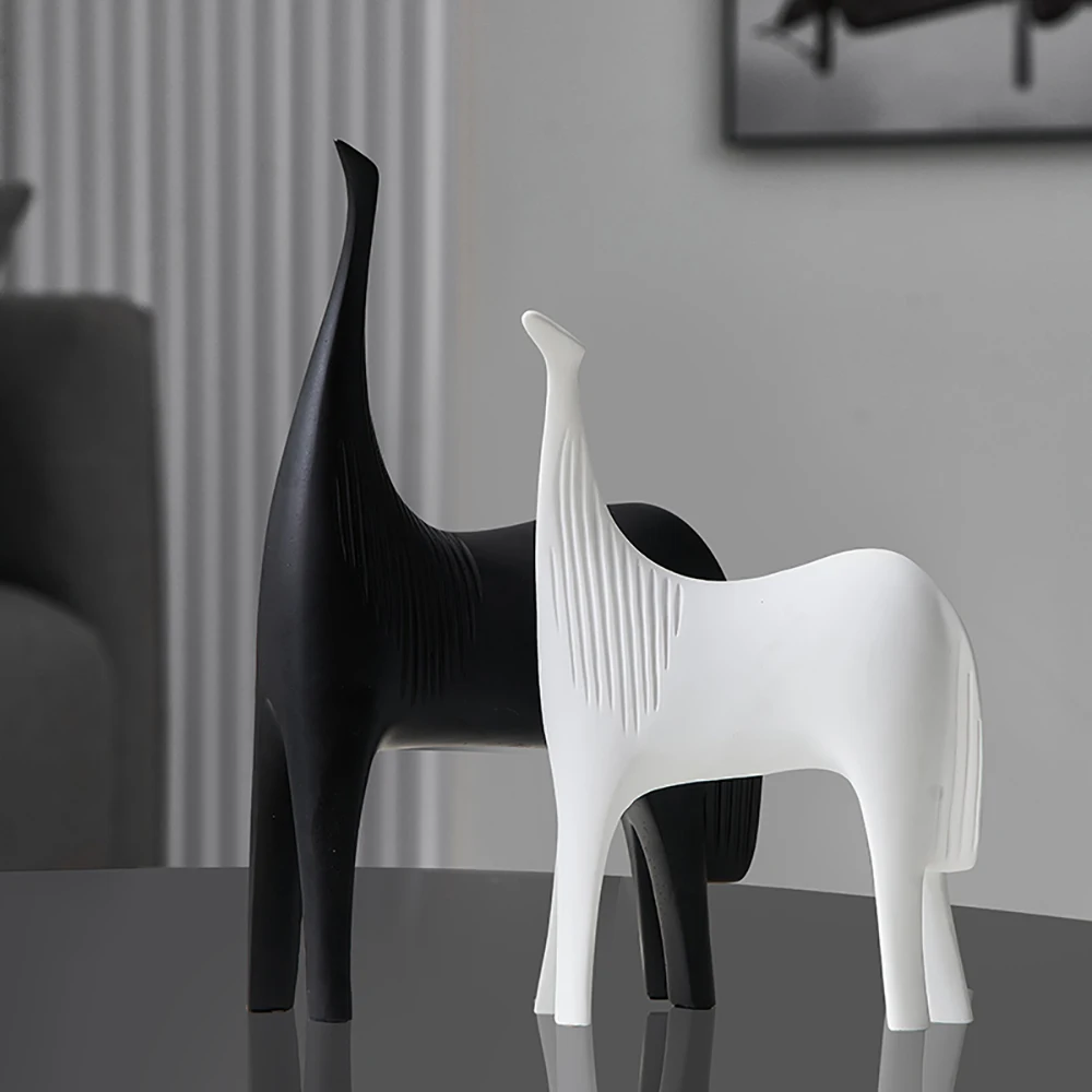 

Nordic Style Abstract Horse Statues Living Room Decoration Sculpture Modern Art Office Decoration Decorative Animal Figures Gift