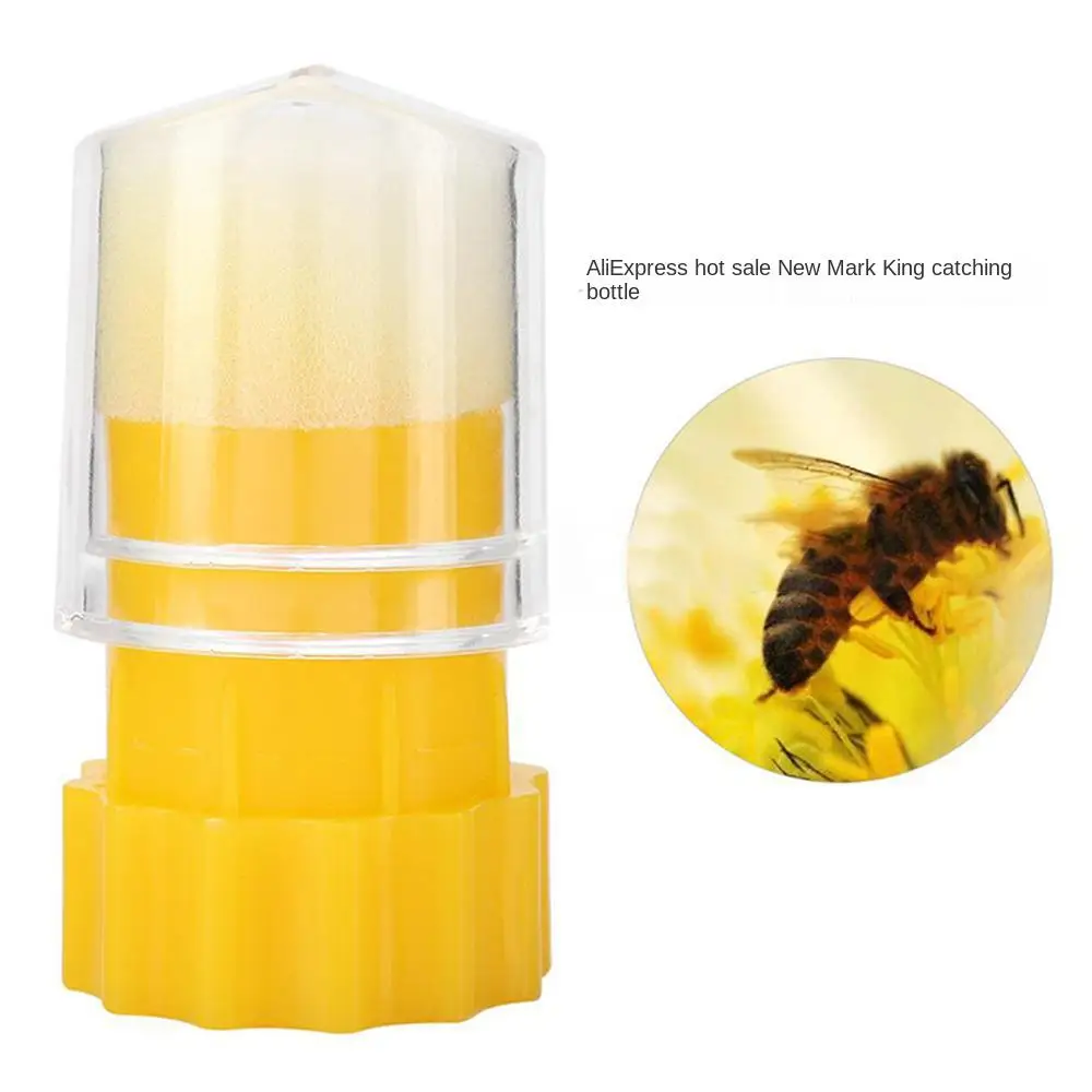 

2PCS Bee Queen Marker Bottle Bee Mark Cage Plastic One Handed Marking Catcher With Plunger Plush Garden Beekeeping Tools