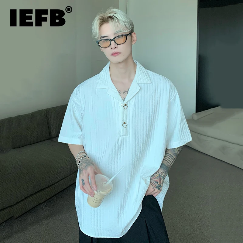 

IEFB Men Trend Pleated Casual Shirts Striped Fold Niche Design Loose Tops Solid Color Lapel Simple Korean Style Streetwear 9C917