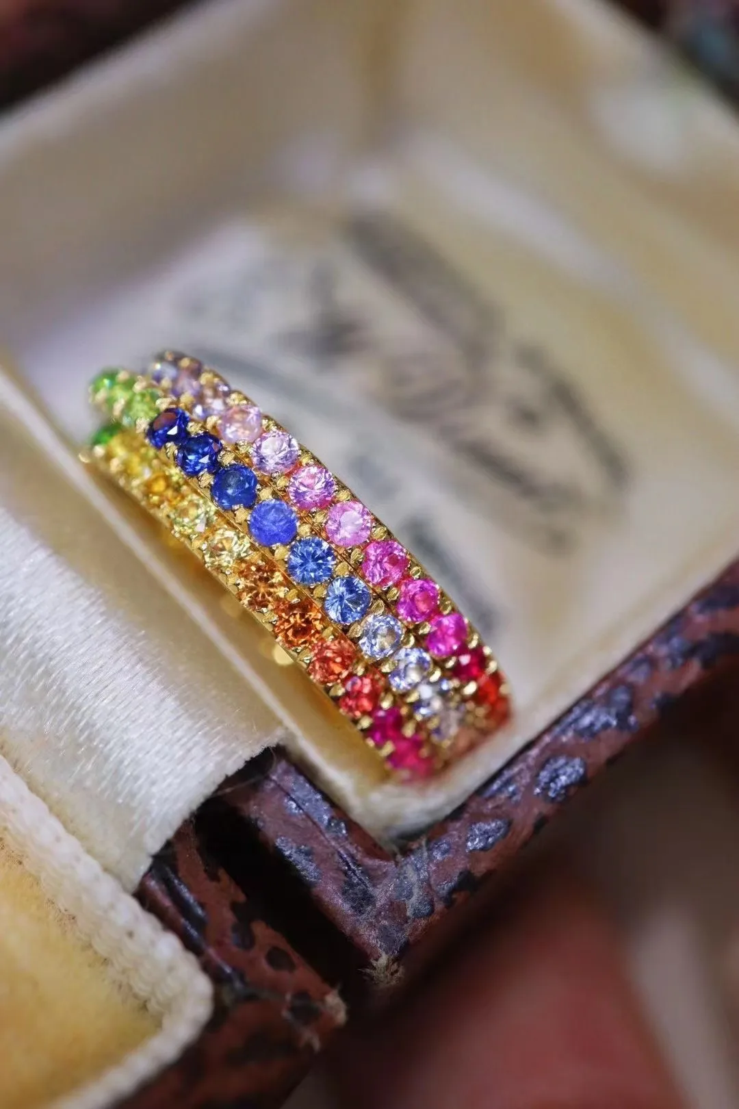 

14k gold full circle rainbow ring