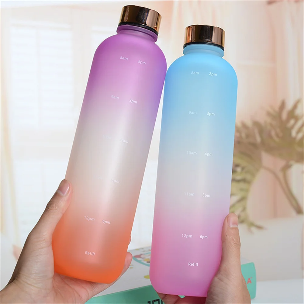 

1000ml Sport Water Bottle Plastic Space Cup Large-Capacity Transparent Frosted Water Cup Copper Lid Water Bottle W/ Time Marker