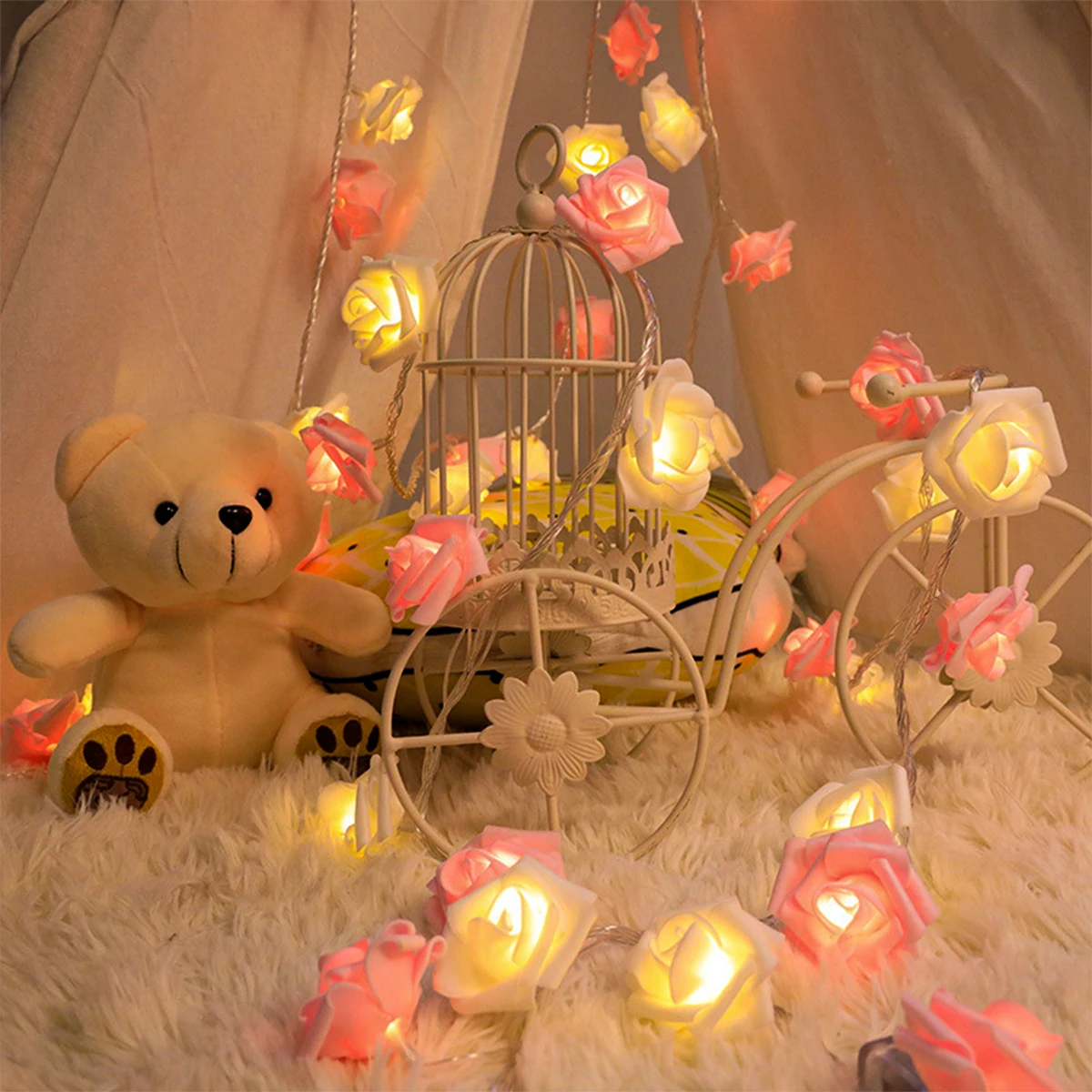 Светодиодная гирлянда с искусственными цветами розы Сказочная Рождественские