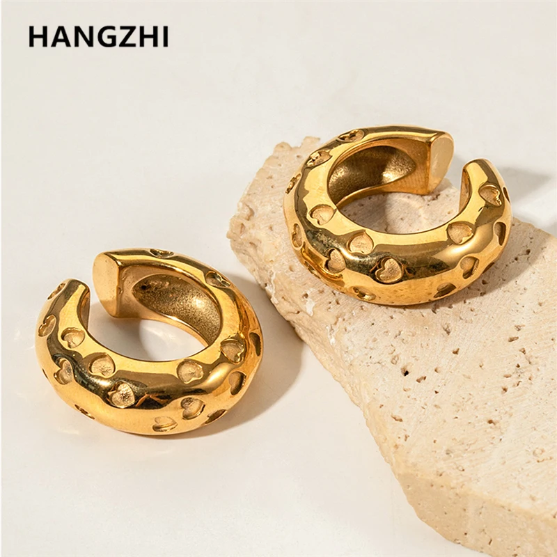 

Hollow Love Heart Ear Cuff No Piercing Stainless Steel Ear Clip Chunky Charm Hip Hop Punk Jewelry for Women Men 2023 New in