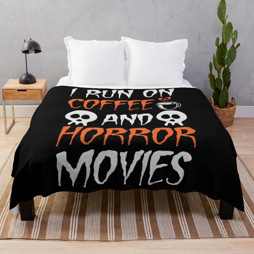 

Классическое Одеяло для Хэллоуина «Я бегу на кофе и фильмы ужасов», одеяло с диванами, украшение