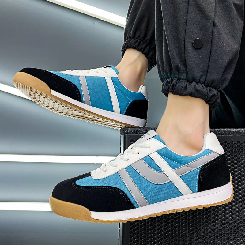 

Fashion Quality Men Running Sport Shoes Outside Anti-skid Walking Male Sneakers Soft Comfort Zapatillas Hombre 2022 New Arrivals