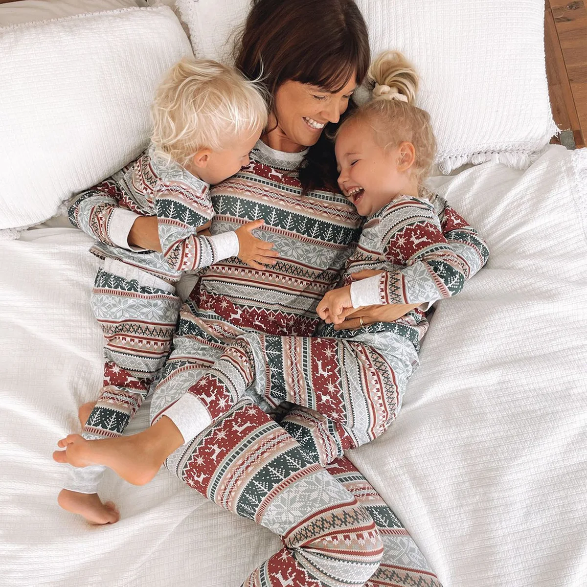 

2023 New Christmas Pajamas for Family Matching Outfits Mom Daughter Dad Son Baby Clothes Nightwear Xmas Pyjamas Set Family Look