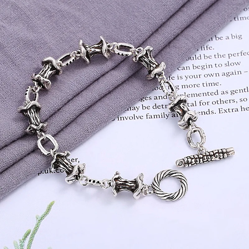 

Creative apple core male and female lovers Bracelet