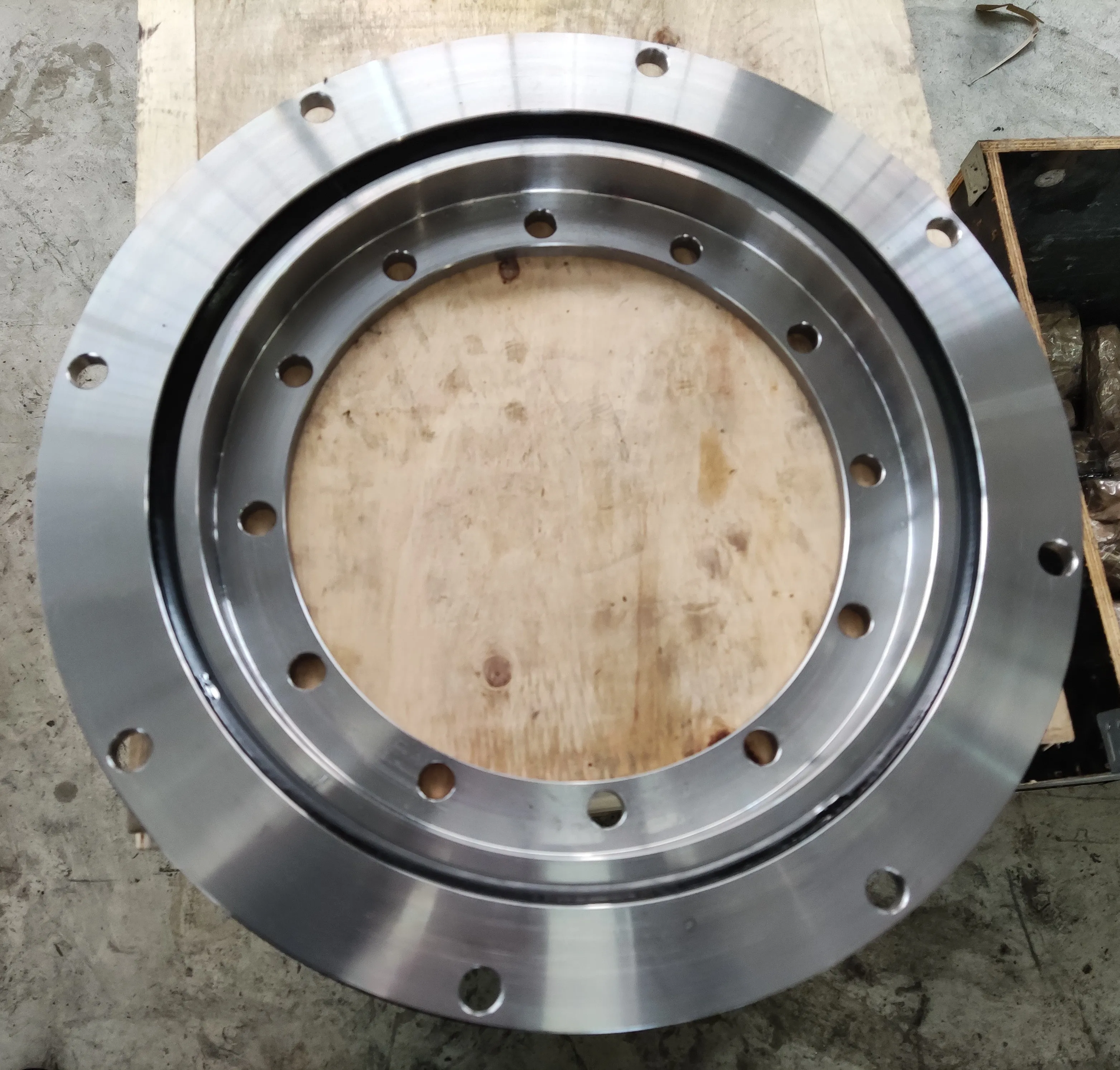 Подшипник поворотного стола 2000.10.20.0-0.0414.00 Незубый фланцевый поворотный подшипник