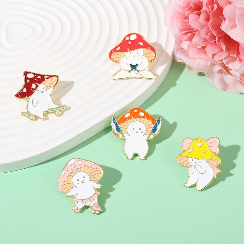 

Cartoon Mushroom Pin for Women Cute Animal Lapel White Red Orange Brooches Backpacks Badge Jewelry Gift 2022