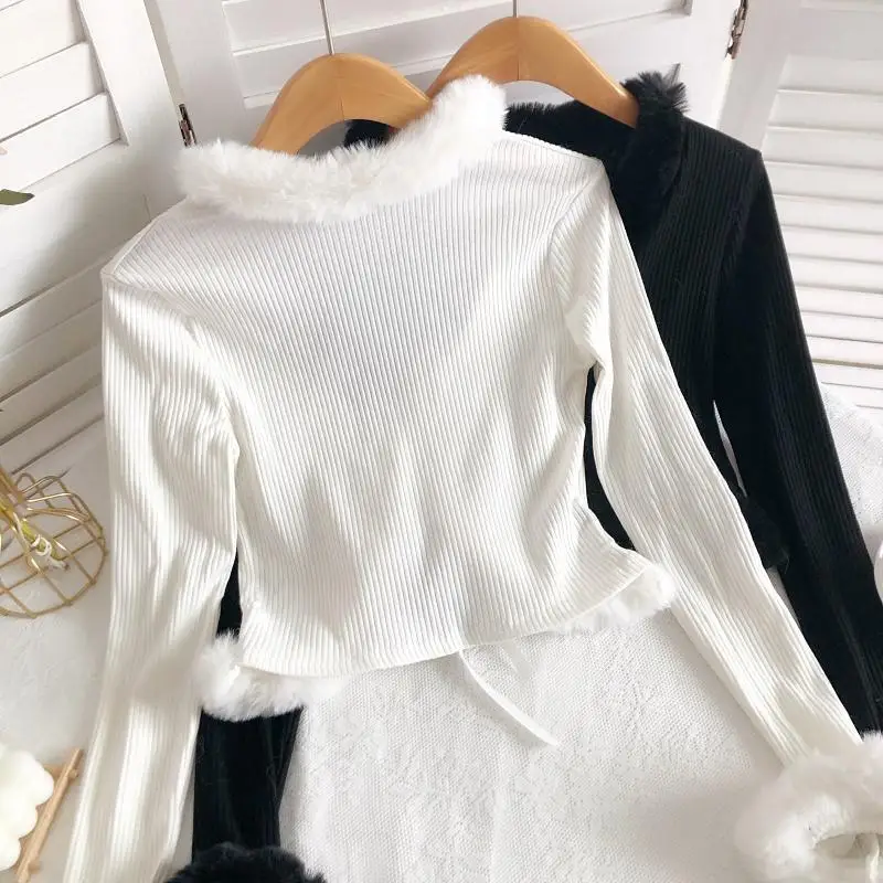 Женский трикотажный кардиган с V-образным вырезом и меховым рукавом