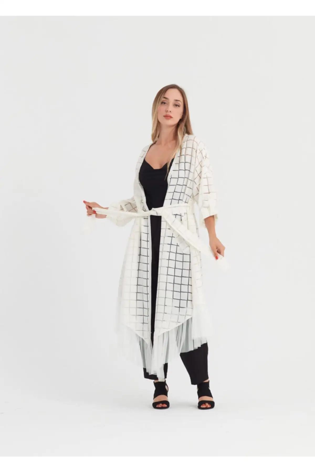 

Women's Kimono Tulle Detailed Belted Long Kimono Fashion Bathrobe For Ladies
