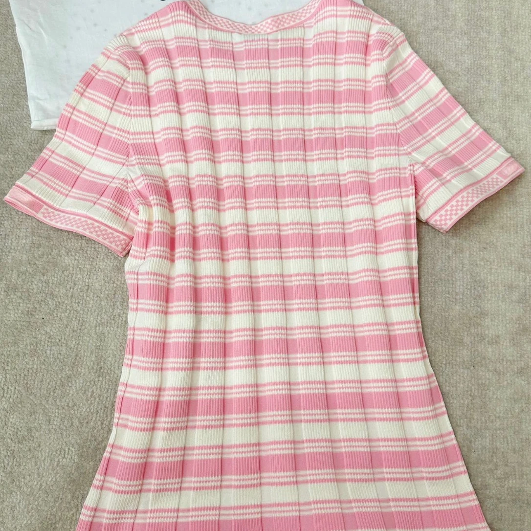 

2023 New Arrival Top Quality Summer Pink and White Casual Striped Shirt Sleeve Knited Sweater Pullover Lady Tops