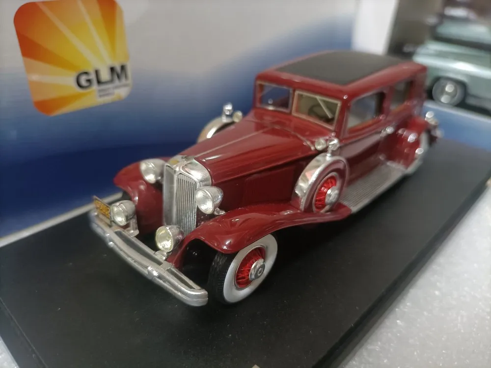 

GLM 1/43 Chrysler Imperial CG Club Sedan 1931 Resin Car Model