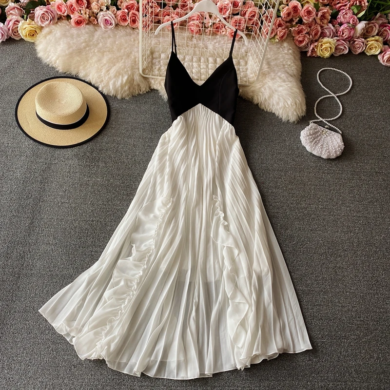 

2023 Summer New Sexy Backless Women Slip Dress Simple Pleated Dresses Fashion V-neck Female Large Hem Vestidos