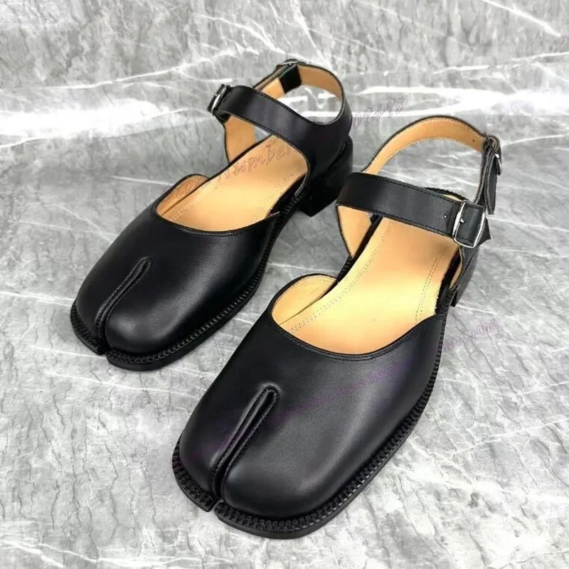 Рисунок 2 - Мужские сандалии с ремешком сзади