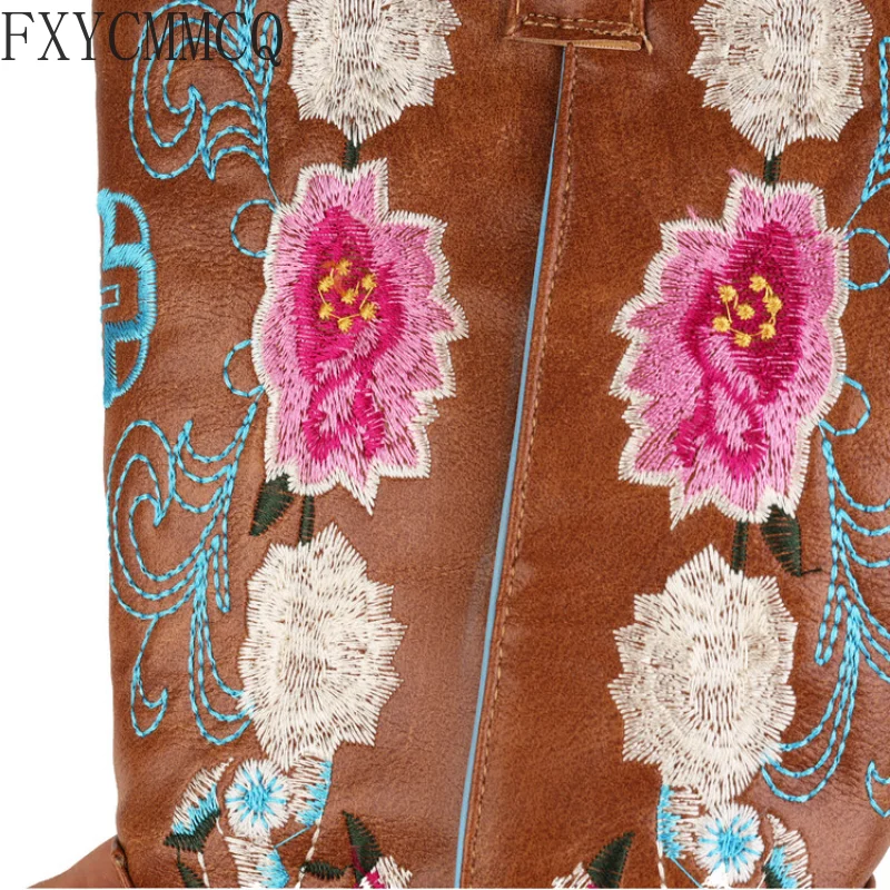 FXYCMMCQ 2022 Autumn/Winter New Embroidered Embroidered Square Head Mid-tube Women's Boots Retro All-match Women's Shoes 88-18